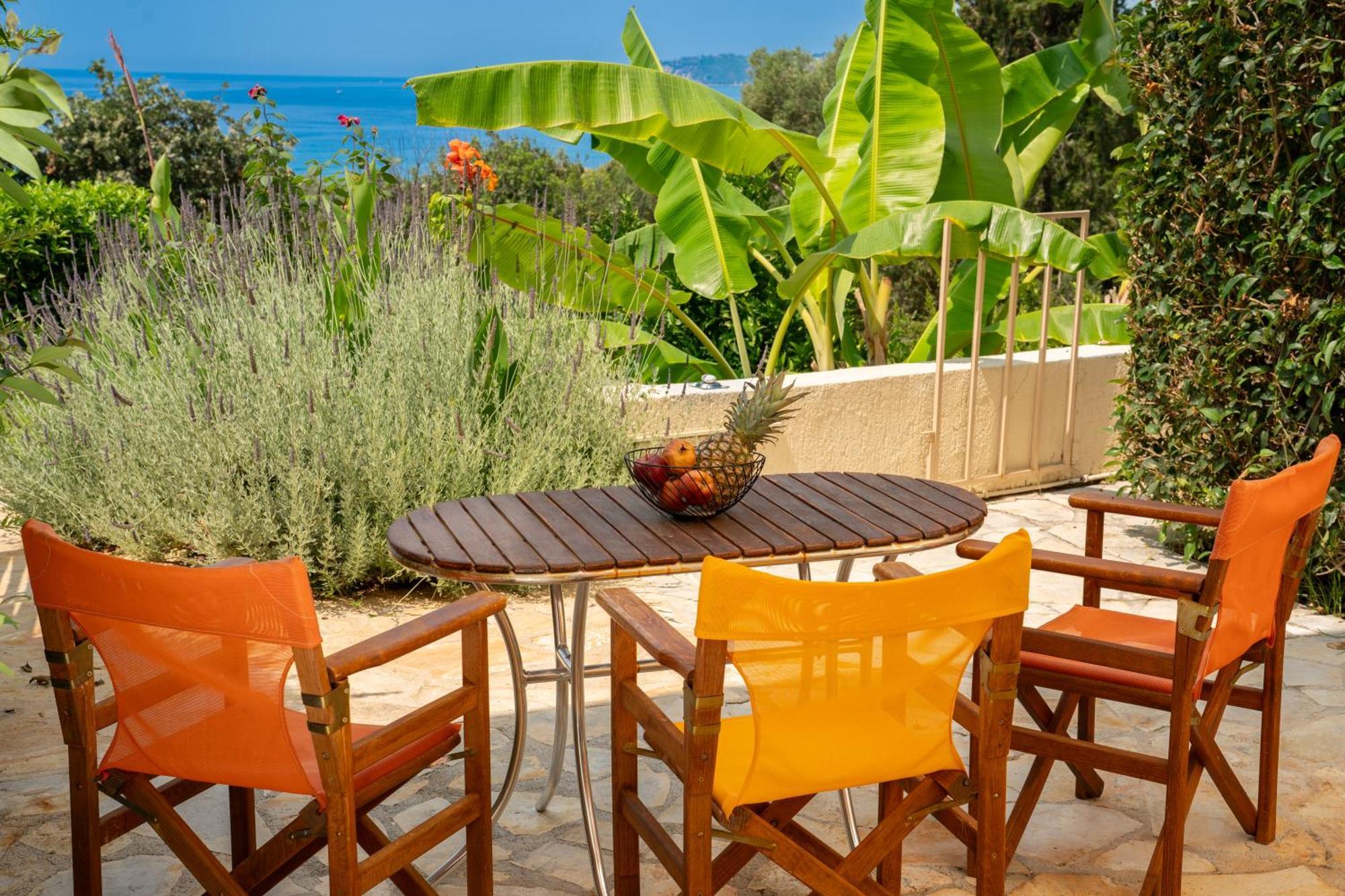 Agnanti Lourdata (Kefalonia)