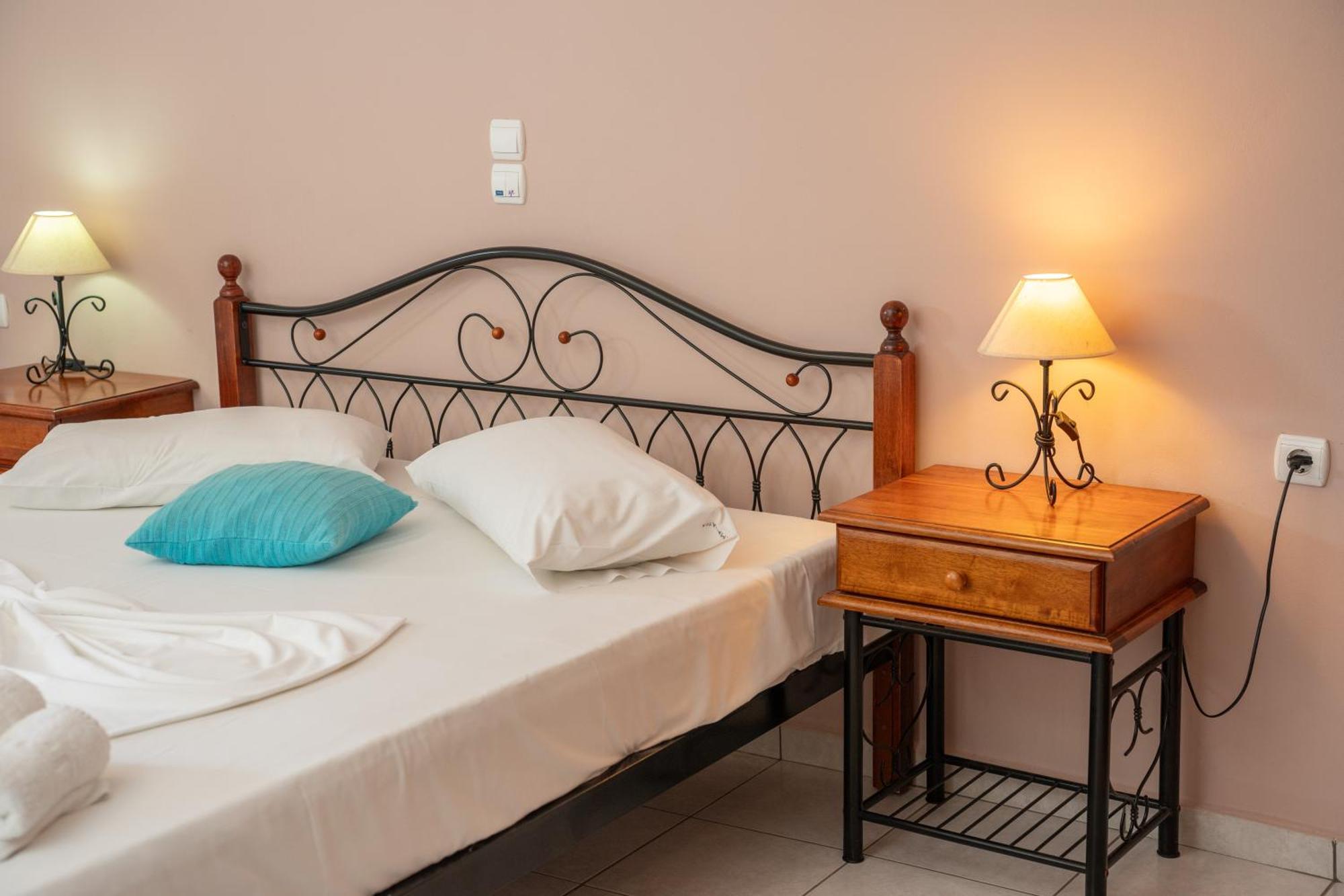 Agnanti Apartment