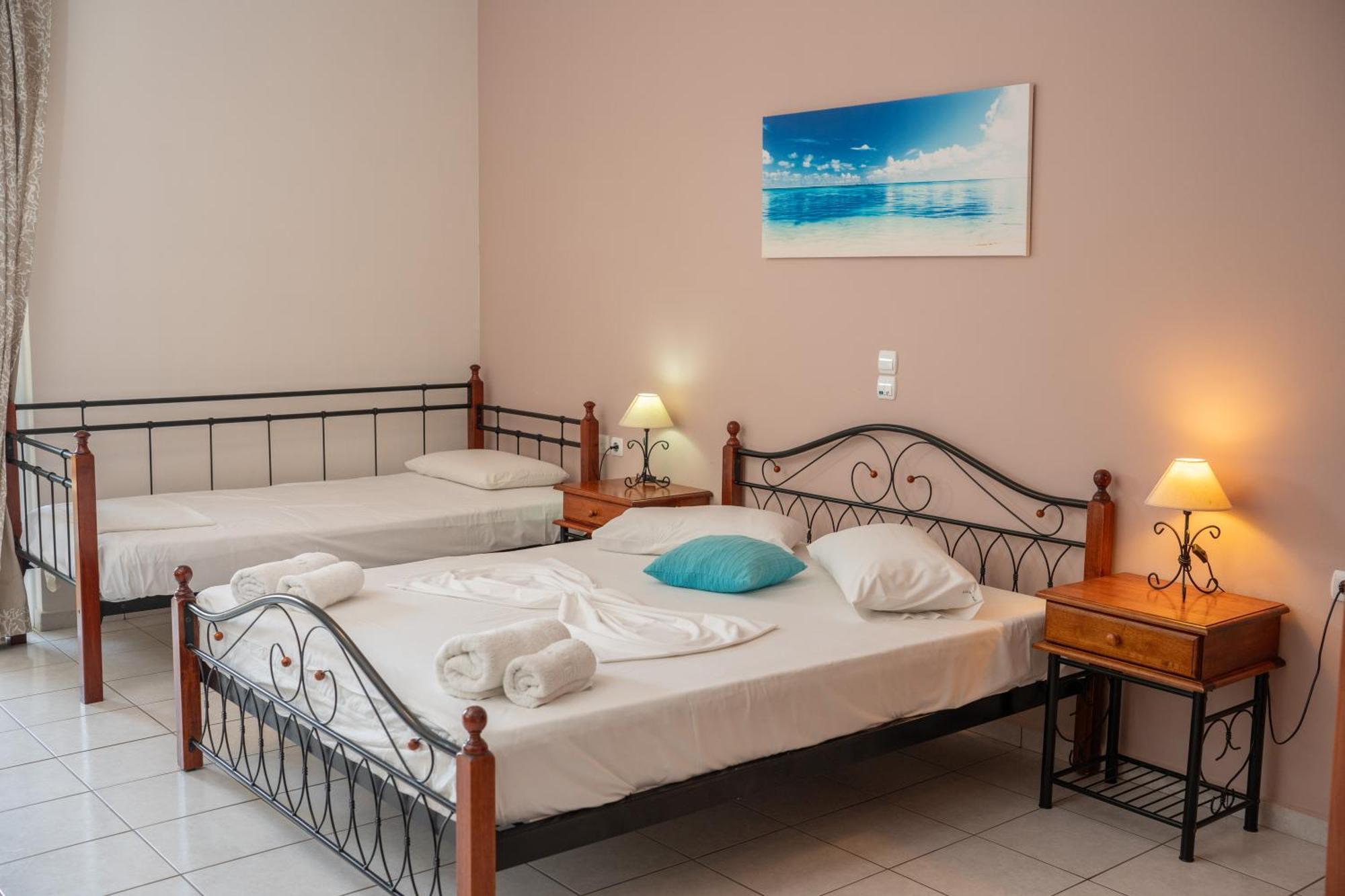 Agnanti Apartment *